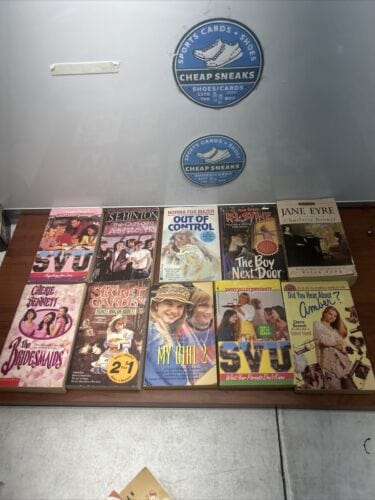 Teanage Girls Books Lot Of (10) Sweet Valley University, Bridesmaids,