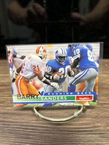 Barry Sanders 1995 Skybox Impact Detroit Lions Football Card #49