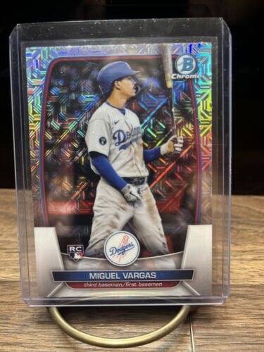 2023 Bowman Chrome Mega Miguel Vargas Rookie Mojo Refractor RC #88 Dod