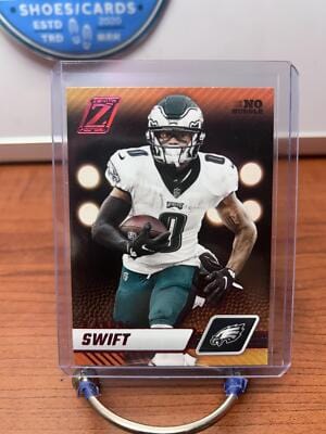 D'Andre Swift 2023 Panini Zenith No Huddle #80 Philadelphia Eagles