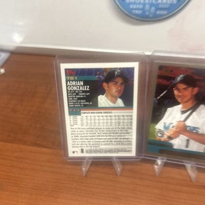 Adrian Gonzalez (RC) 2000 Topps Traded & Rookies Rookie Florida Marlin