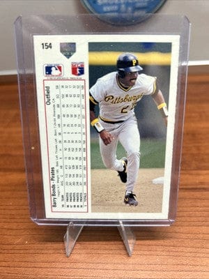 Cheap Sneaks Footwear/Sports Cards 1991 Upper Deck - #154 Barry Bonds