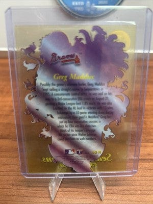 Cheap Sneaks Footwear/Sports Cards 1995 Fleer Ultra Greg Maddux Season Growns #5 of 40 Atlanta Braves