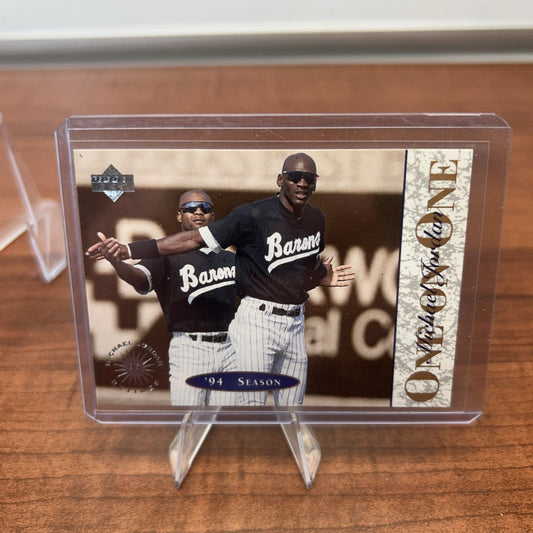 Cheap Sneaks Footwear/Sports Cards 1995 Upper Deck Minors One On One Michael Jordan Birmingham Barons #7