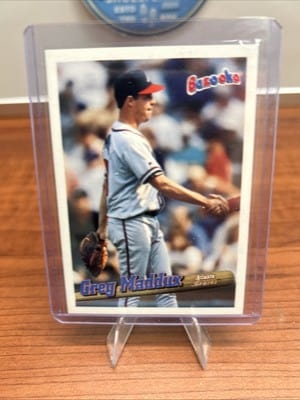 Cheap Sneaks Footwear/Sports Cards 1996 MLB Topps 'Bazooka' Baseball | Greg Maddux | #79 | Atlanta Braves