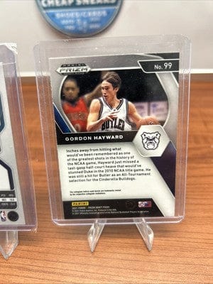 Cheap Sneaks Footwear/Sports Cards 2021-22 Panini Prizm Silver Prizm Gordon Hayward #106 HORNETS NM+