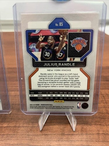 Cheap Sneaks Footwear/Sports Cards 2021-22 Panini Select Blue Shimmer Prizm Julius Randle #88 + Bonus Car
