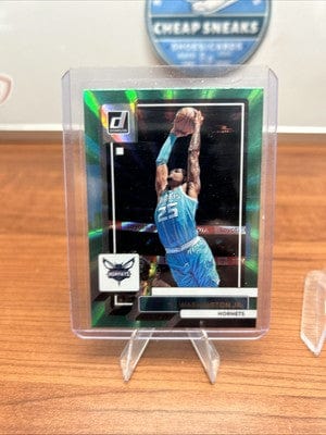 Cheap Sneaks Footwear/Sports Cards 2022-23 Donruss PJ Washington Jr. Green Laser #70