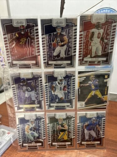 Cheap Sneaks Footwear/Sports Cards 2023 Absolute NFL  Football 18 Rookie Card Lot