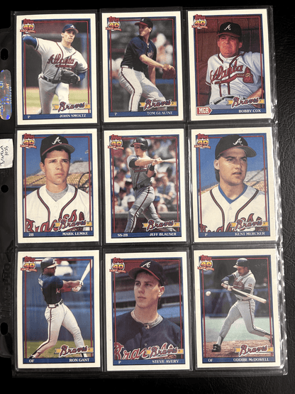 Cheap Sneaks Footwear/Sports Cards Atlanta Braves 70 + Different Lot Varations of Braves from years 1975-