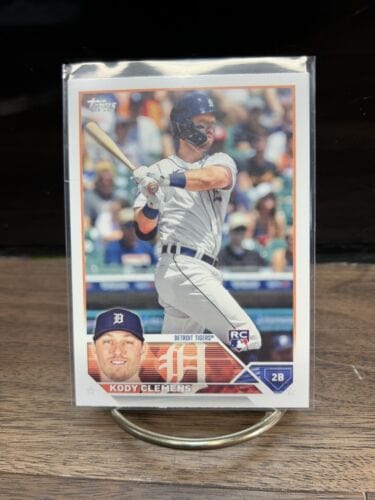 Cheap Sneaks Footwear/Sports Cards Baseball Card #175 Chrome Base Kody Clemens 2023 Topps Series 1 Rookie Card #176 Detroit Tigers RC