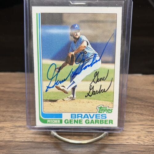 Cheap Sneaks Footwear/Sports Cards Baseball Card 1982 Topps # 32 Gene Garber Autograph Signed Card (M) Atlanta Braves