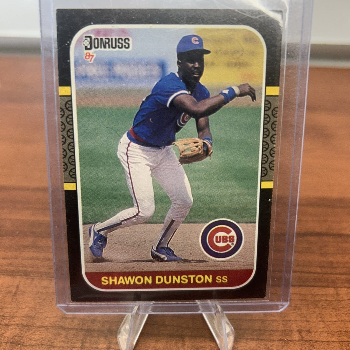 Cheap Sneaks Footwear/Sports Cards Baseball Card 1987 Donruss Baseball Card #119 Shawon Dunston