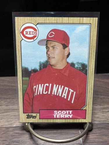 Cheap Sneaks Footwear/Sports Cards Baseball Card 1987 Topps Scott Terry Cincinnati Reds P Baseball Card #453