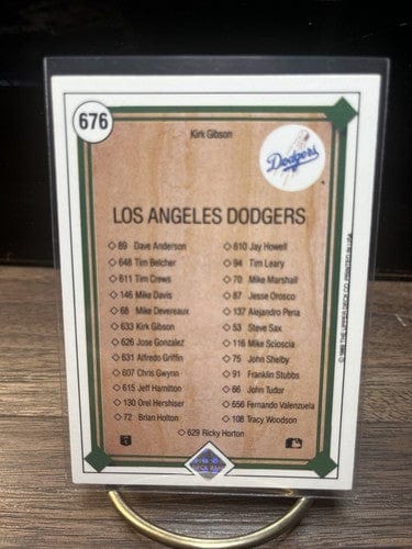 Cheap Sneaks Footwear/Sports Cards Baseball Card 1989 Upper Deck #676 Kirk Gibson Los Angeles Dodgers