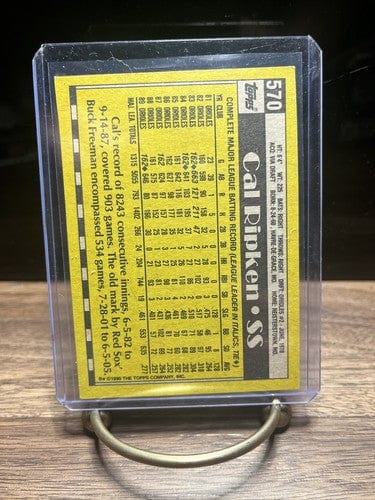 Cheap Sneaks Footwear/Sports Cards Baseball Card 1990 Topps Cal Ripken #570 Baltimore Orioles - HOF