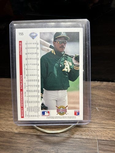 Cheap Sneaks Footwear/Sports Cards Baseball Card 1992 Upper Deck #155 Rickey Henderson Oakland A's Athletics