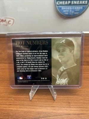 Cheap Sneaks Footwear/Sports Cards Baseball Card 1995 Flair Hot Numbers #6 Greg Maddux Braves