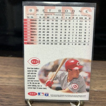 Cheap Sneaks Footwear/Sports Cards Baseball Card 1996 Fleer #334 Bret Boone Cincinnati Reds