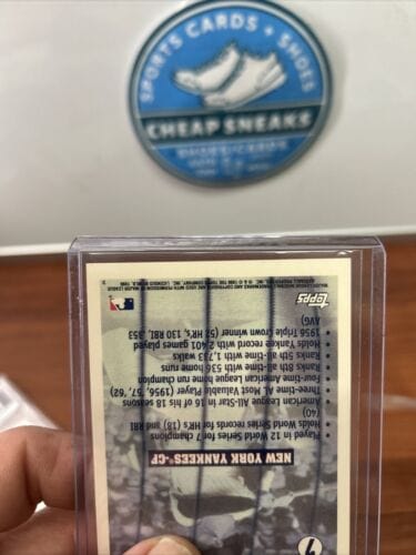 Cheap Sneaks Footwear/Sports Cards Baseball Card 1996 Topps Mickey Mantle #7 NY Yankees Gold Seal