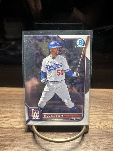 Cheap Sneaks Footwear/Sports Cards Baseball Card 2022 Bowman Chrome MOOKIE BETTS Base #84 Los Angeles Dodgers