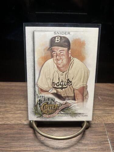 Cheap Sneaks Footwear/Sports Cards Baseball Card 2022 Topps Allen & Ginter #154 Duke Snider Brooklyn Dodgers