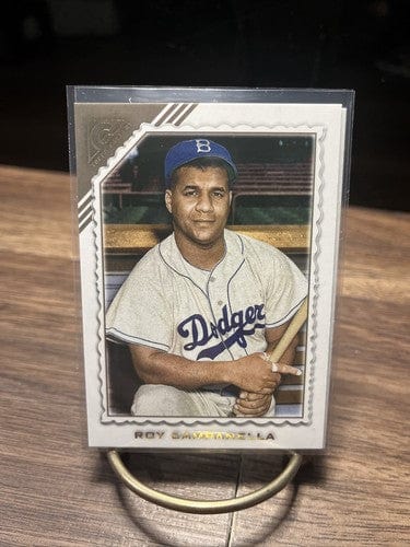 Cheap Sneaks Footwear/Sports Cards Baseball Card 2022 Topps Gallery Baseball Roy Campanella #20 Brooklyn Dodgers HOF