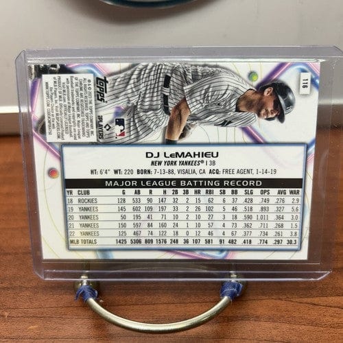 Cheap Sneaks Footwear/Sports Cards Baseball Card 2023 Topps Chrome Cosmic #116 DJ LeMahieu - New York Yankees - Basebal