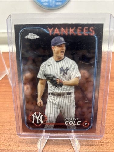 Cheap Sneaks Footwear/Sports Cards Baseball Card 2024 Topps Chrome #164 Gerrit Cole New York Yankees