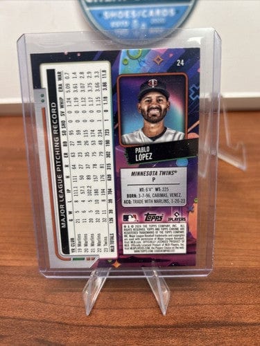 Cheap Sneaks Footwear/Sports Cards Baseball Card 2024 Topps Chrome COSMIC - PABLO LOPEZ - Twins - SP Blue Moon Refracto