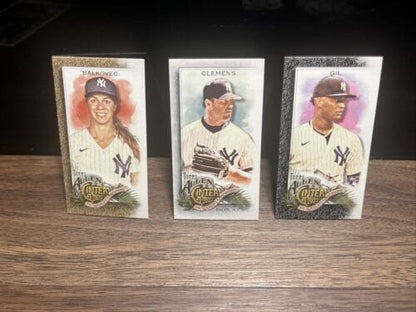 Cheap Sneaks Footwear/Sports Cards Baseball Card 3 Mini Card Lot NY Yankees Allen Ginter 2022 Rodger Clemens Luis Gil R