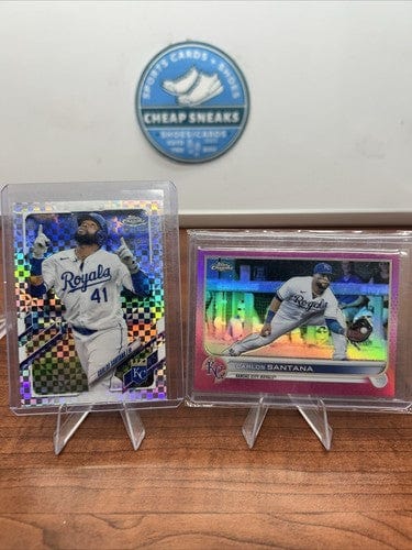 Cheap Sneaks Footwear/Sports Cards Baseball Card Carlos Santana KC Royals 2022/2022 Topps Chrome Pink/ XFactor Refracto