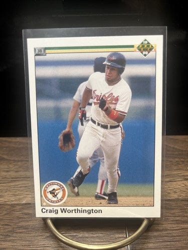 Cheap Sneaks Footwear/Sports Cards Baseball Card Craig Wothington 3B Baltimore Orioles 1990 Upper Deck Baseball Card #4