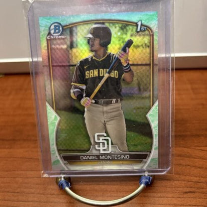 Cheap Sneaks Footwear/Sports Cards Baseball Card Daniel Montesino 2023 1st Bowman Chrome Grn Lunar Glow Refractor #BCP-