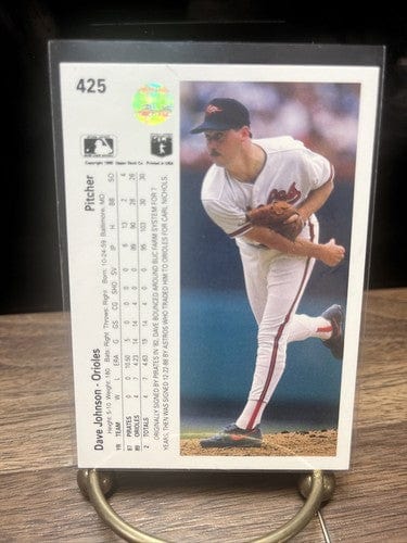 Cheap Sneaks Footwear/Sports Cards Baseball Card Dave Johnson Baltimore Orioles P 1990 Upper Deck Baseball Card #425