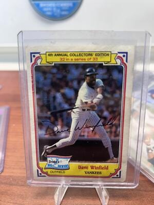 Cheap Sneaks Footwear/Sports Cards Baseball Card Dave Winfield (Stains On Card) 1984 Topps Drake's Big Hitters #32 Yank