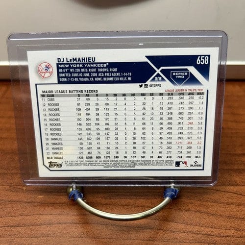 Cheap Sneaks Footwear/Sports Cards Baseball Card DJ LeMahieu 2023 Topps Baseball #658 New York Yankees