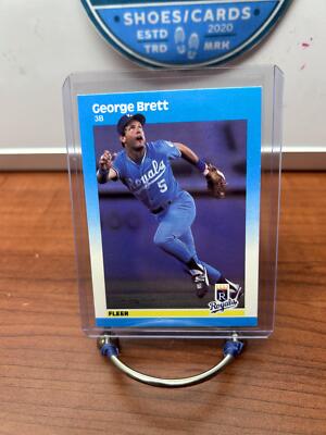 Cheap Sneaks Footwear/Sports Cards Baseball Card George Brett 1987 Fleer Baseball Card #366 Kansas City Royals
