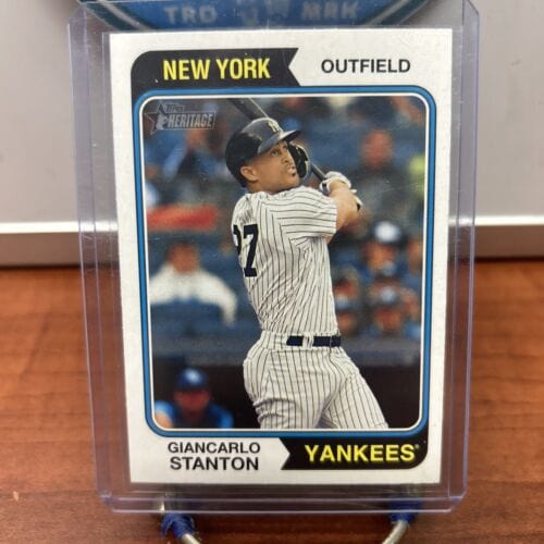 Cheap Sneaks Footwear/Sports Cards Baseball Card Giancarlo Stanton 2023 Topps Heritage Baseball Card #81 New York Yanke