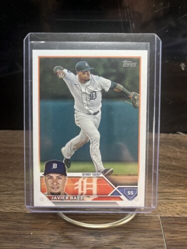 Cheap Sneaks Footwear/Sports Cards Baseball Card Green Wave Refractor Autograph #26/199 2023 Topps Series 2 Base Javier Baez #641 Detroit Tigers