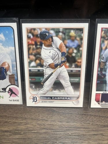 Cheap Sneaks Footwear/Sports Cards Baseball Card Green Wave Refractor Autograph #26/199 Detroit Tigers 4 Card Lot S.Torkelson,M. Cabrera,Greene, Clemens