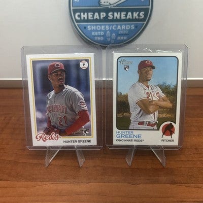 Cheap Sneaks Footwear/Sports Cards Baseball Card Hunter Greene (RC)2022 Topps #153 Cincinnati Reds Baseball Card NM Roo