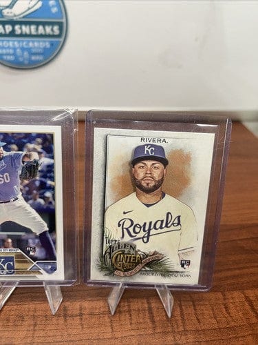Cheap Sneaks Footwear/Sports Cards Baseball Card Kansas City Royals Lot 2022/2023 Topps Heritage Drew Waters RC, Rivera