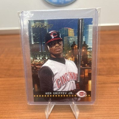Cheap Sneaks Footwear/Sports Cards Baseball Card Ken Griffey Jr. HOF- 2004 Donruss Studio #11 -Cincinnati Reds -NM-MT