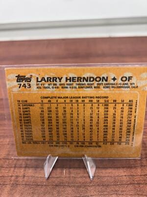 Cheap Sneaks Footwear/Sports Cards Baseball Card Larry Herndon 1988 Topps #743 Detroit Tigers