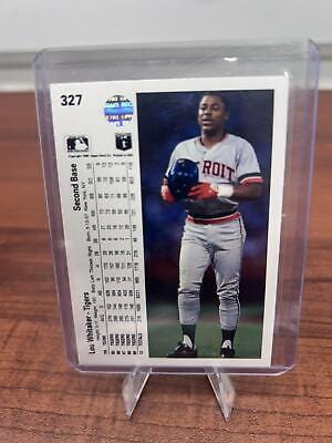 Cheap Sneaks Footwear/Sports Cards Baseball Card Lou Whitaker 1990 Upper Deck #327 Detroit Tigers