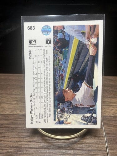 Cheap Sneaks Footwear/Sports Cards Baseball Card MICKEY WESTON RC Baltimore Orioles P 1990 Upper Deck Baseball Card #68