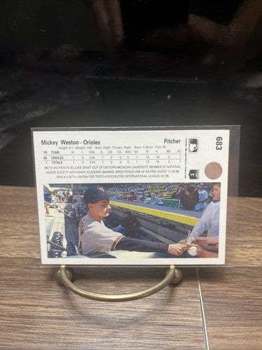 Cheap Sneaks Footwear/Sports Cards Baseball Card MICKEY WESTON RC Baltimore Orioles P 1990 Upper Deck Baseball Card #68