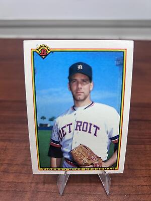Cheap Sneaks Footwear/Sports Cards Baseball Card Mike Henneman 1990 Bowman #345 Detroit Tigers