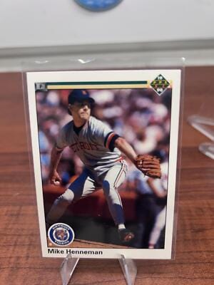Cheap Sneaks Footwear/Sports Cards Baseball Card Mike Henneman 1990 Upper Deck #537 Detroit Tigers